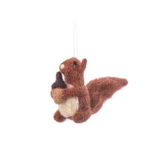 Cover image for 5055259284232 - Squirrel with Acorn Felt Decoration