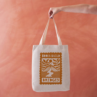 Supplemental image for 5060434074782 - Books Build Bridges - Literary Tote Bag