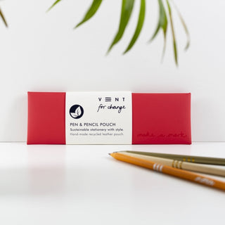 Cover image for 5060650181165 - Make a Mark Pen Pouch - Red