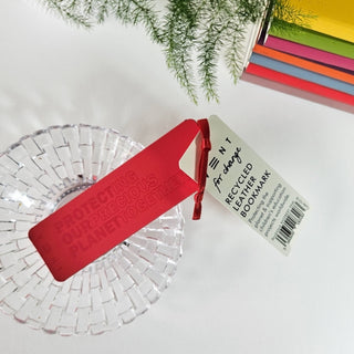 Cover image for 5060650183183 - Recycled Leather Bookmark - Red