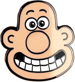 Supplemental image for 5060769436521 - Wallace Head Pin Badge