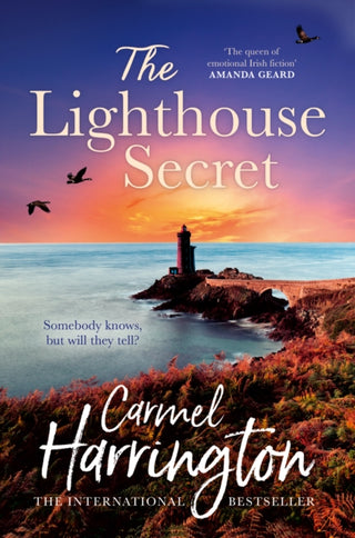 Cover image for 9780008528638 - The Lighthouse Secret