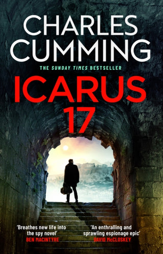 Cover image for 9780008696337 - ICARUS 17