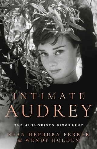 Cover image for 9780008806422 - Intimate Audrey