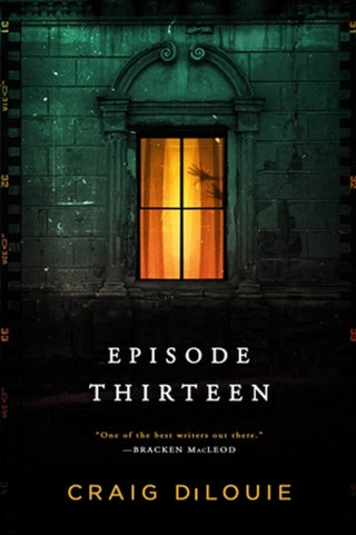 Supplemental image for 9780316443104 - Episode Thirteen