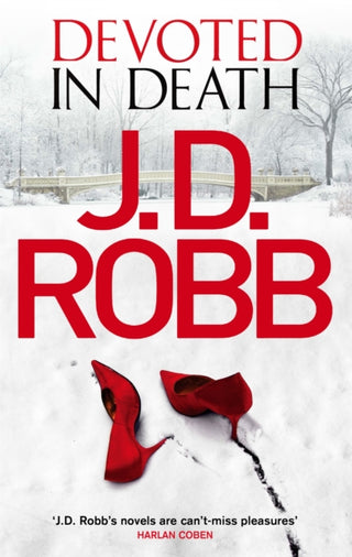Cover image for 9780349403717 - Devoted in Death