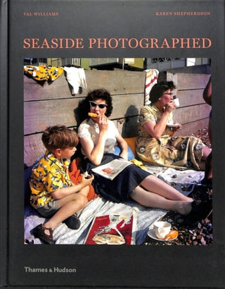 Supplemental image for 9780500022061 - Seaside Photographed