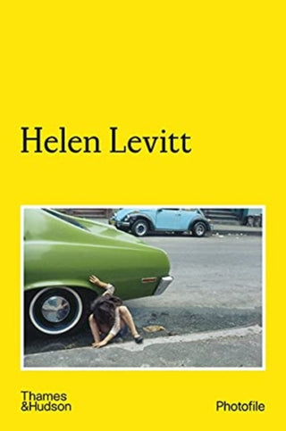 Cover image for 9780500411193 - Helen Levitt