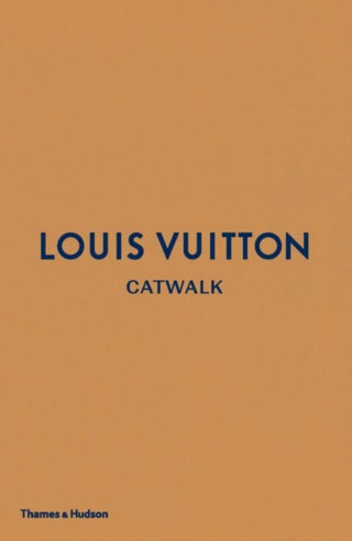 Supplemental image for 9780500519943 - Louis Vuitton Catwalk