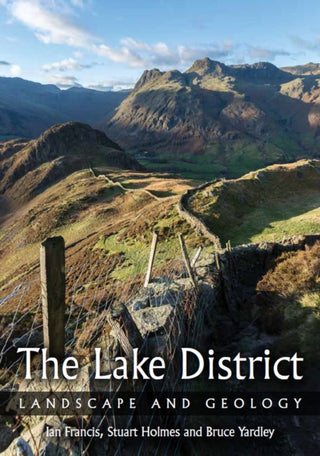 Cover image for 9780719840111 - Lake District