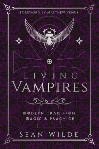 Cover image for 9780738782089 - Living Vampires