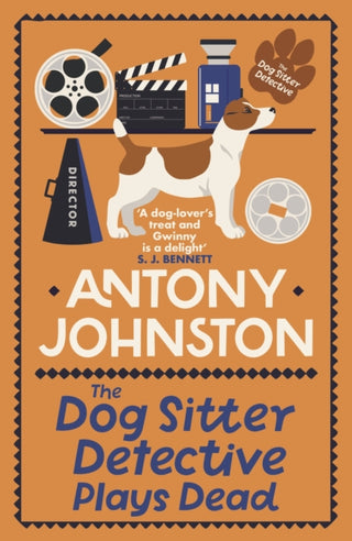 Cover image for 9780749031862 - The Dog Sitter Detective Plays Dead