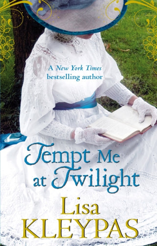 Cover image for 9780749909581 - Tempt Me at Twilight