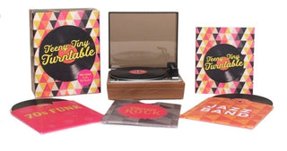 Cover image for 9780762462353 - Teeny-Tiny Turntable