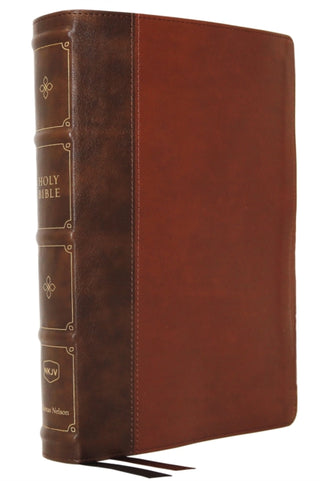 Cover image for 9780785242147 - NKJV, Large Print Verse-by-Verse Reference Bible, Maclaren Series, Leathersoft, Brown, Comfort Print