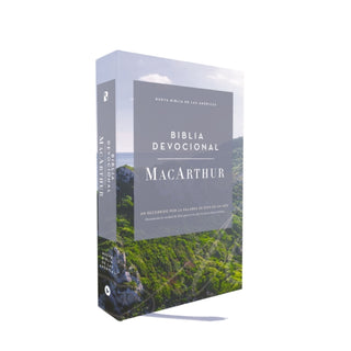 Cover image for 9780829774801 - NBLA, Biblia devocional MacArthur, Tapa rústica, Comfort Print