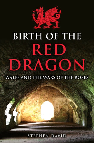 Cover image for 9781398112711 - Birth of the Red Dragon