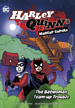 Cover image for 9781398251045 - The Batwoman Team-Up Trouble