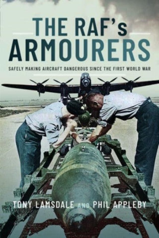 Cover image for 9781399010337 - The RAF's Armourers