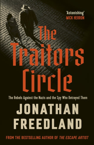 Cover image for 9781399813679 - The Traitors Circle