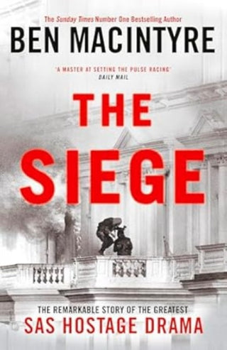 Cover image for 9781405961745 - The Siege