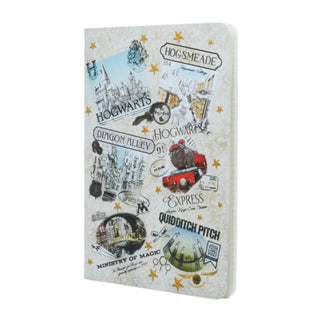 Cover image for 9781408765777 - The Wizarding World Notebook A5 Lined Cahier, 80pg, 100GSM by Paperblanks (Harry Potter Collection)