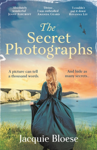Cover image for 9781529377408 - The Secret Photographs