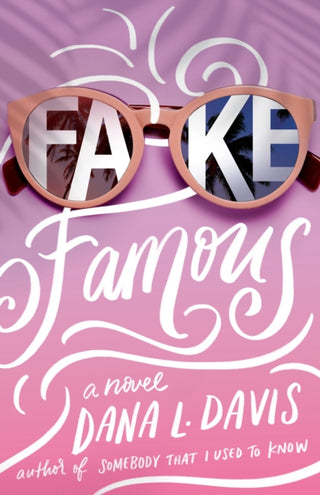 Supplemental image for 9781542038751 - Fake Famous