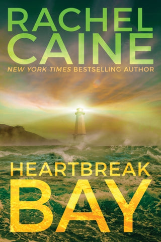 Cover image for 9781542093675 - Heartbreak Bay