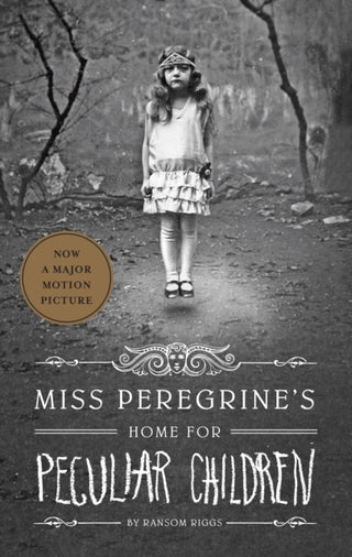 Cover image for 9781594746031 - Miss Peregrine's Home for Peculiar Children