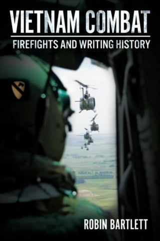 Cover image for 9781636242422 - Vietnam Combat
