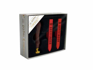 Cover image for 9781647220150 - Harry Potter: Gryffindor Wax Seal Set
