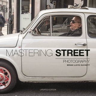 Cover image for 9781781454992 - Mastering Street Photography