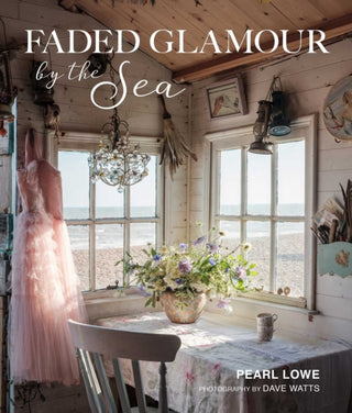 Cover image for 9781800651012 - Faded Glamour by the Sea