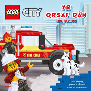 Cover image for 9781801061599 - Lego City: Orsaf Dan, Yr / Fire Station