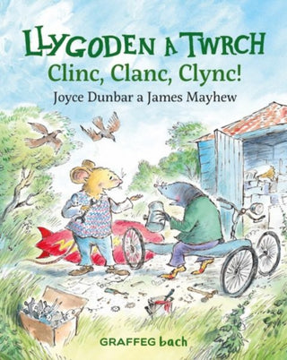 Supplemental image for 9781802583113 - Llygoden a Twrch: Clinc, Clanc, Clync!