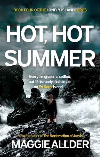 Cover image for 9781836280231 - Hot, Hot Summer