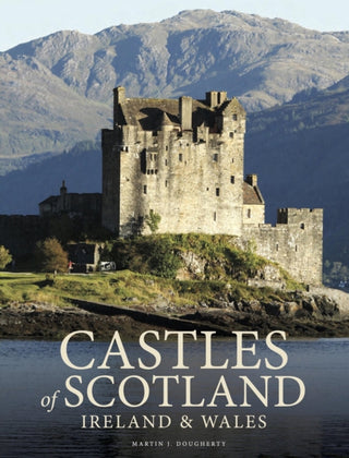 Cover image for 9781838866181 - Castles of Scotland, Ireland & Wales