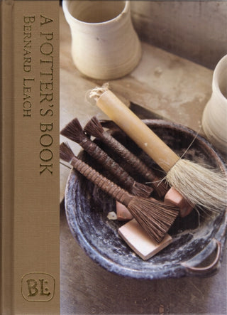Cover image for 9781910065167 - A Potter's Book