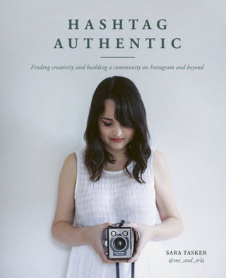 Cover image for 9781911127611 - Hashtag Authentic