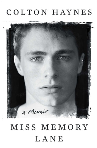 Cover image for 9781982176181 - Miss Memory Lane