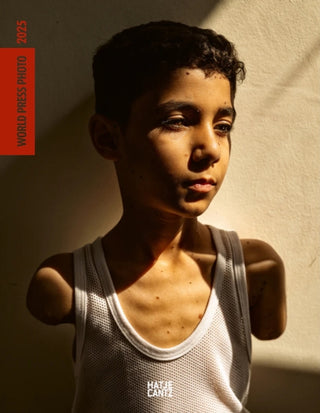 Cover image for 9783775759397 - World Press Photo Yearbook 2025
