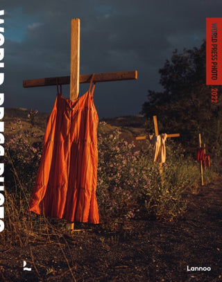 Cover image for 9789401482172 - World Press Photo 2022