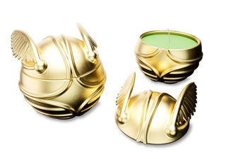 Cover image for 9798337403038 - Harry Potter: Golden Snitch Candle
